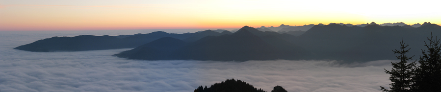 Morgendlicher Blick vom Brauneck nach Osten